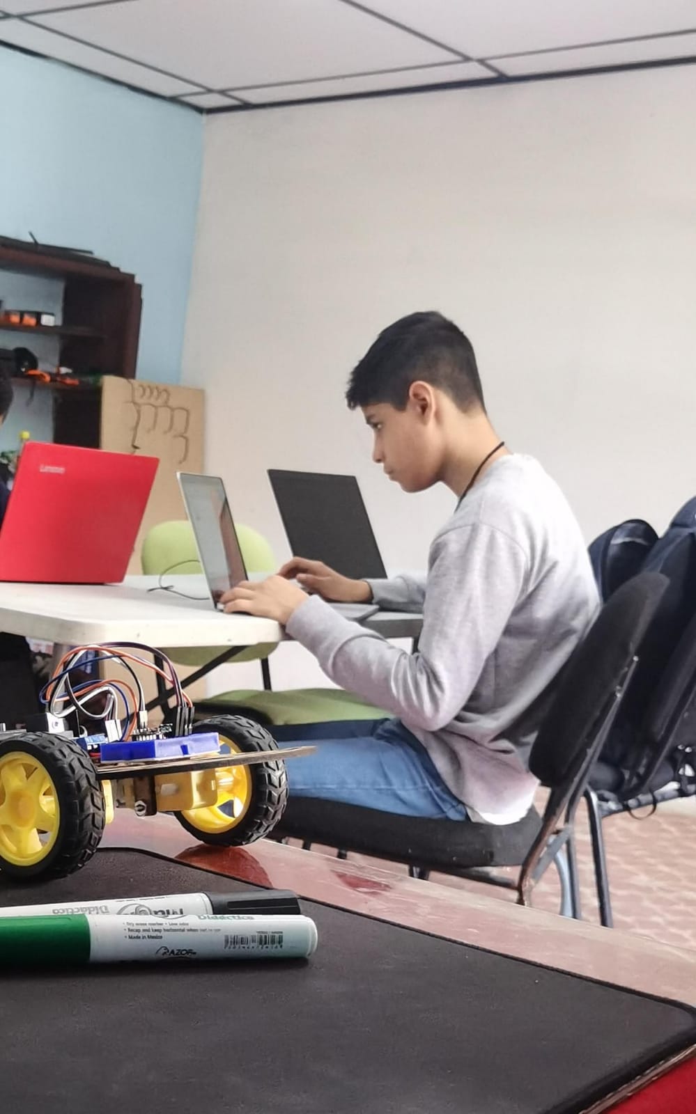 Momento del curso KYBOT 4